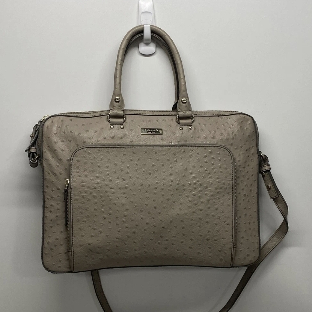 Set: used Kate Spade Matching Laptop Bag And Clutch In Taupe